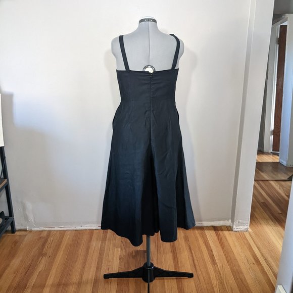Club Monaco Black Jumpsuit - Size 8 - Picture 3 of 4
